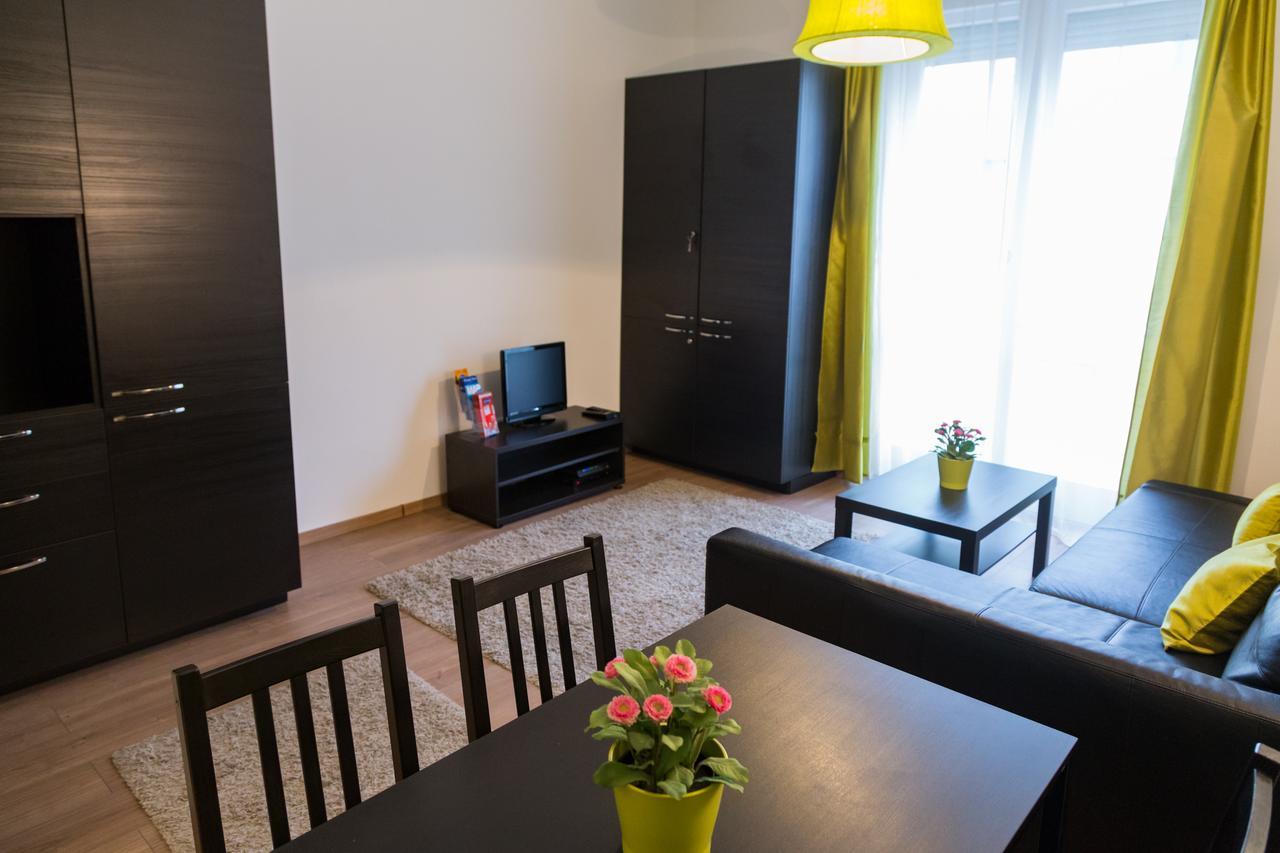 Balaton Delux Apartment Budapest Kültér fotó
