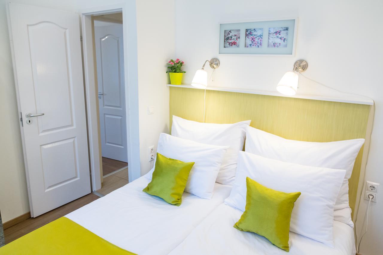 Balaton Delux Apartment Budapest Kültér fotó